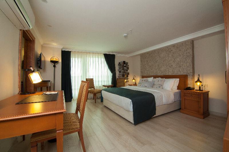 Tuzla Garden Hotel & Spa Darica  Ngoại thất bức ảnh